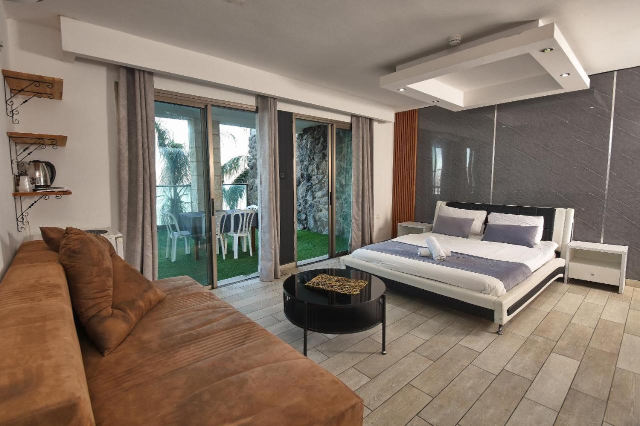Nofim Suites Тиверіада Екстер'єр фото